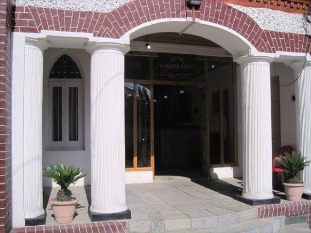 Hotel Kashmir Palace, Srinagar 3